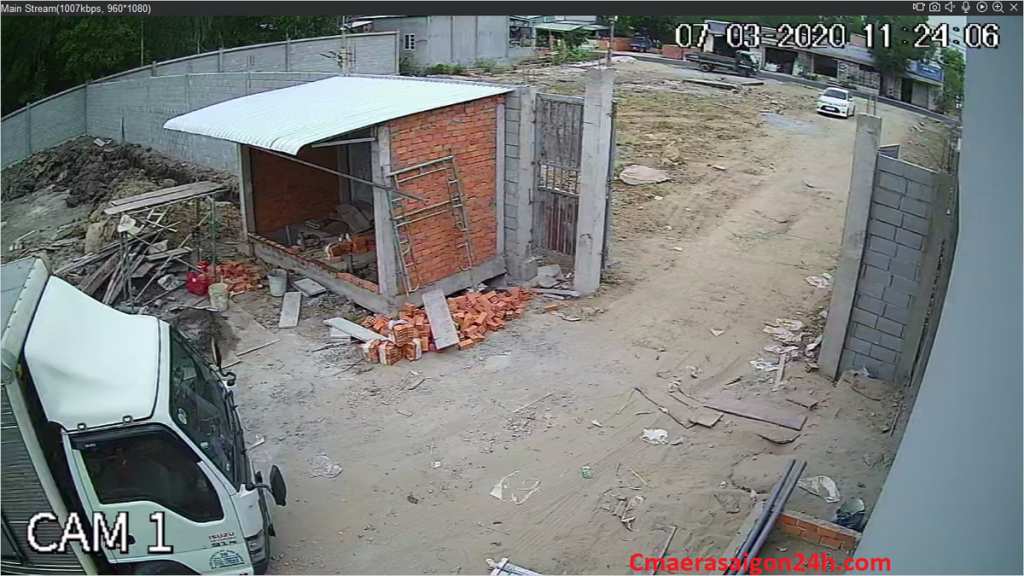lắp camera giám sát cổng ra vào của trang trại